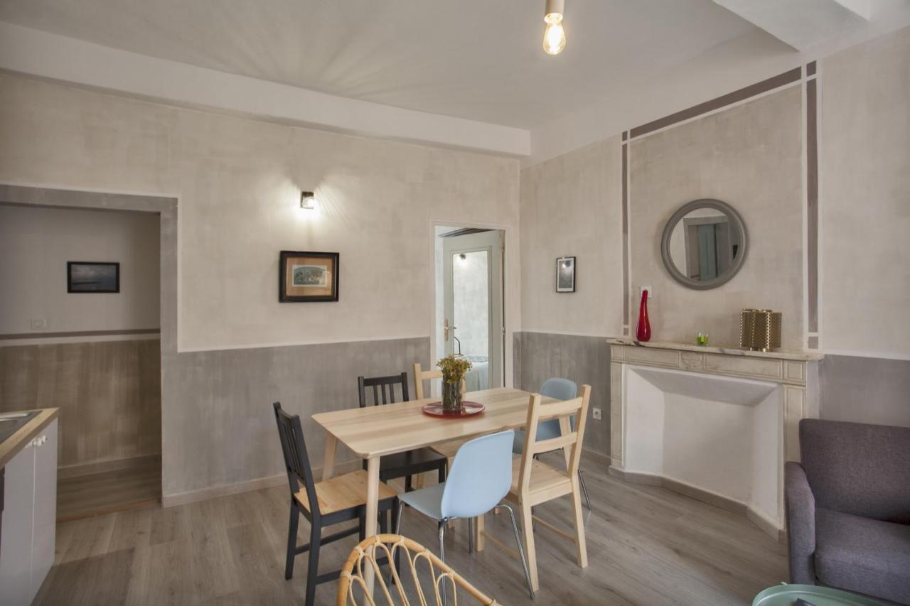 Casa Delia Lägenhet LʼÎle-Rousse Exteriör bild
